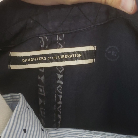 Anthro navy blazer - Picture 8 of 8